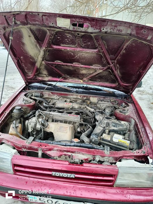 Продам Тойоту Карину 2. 171кузов