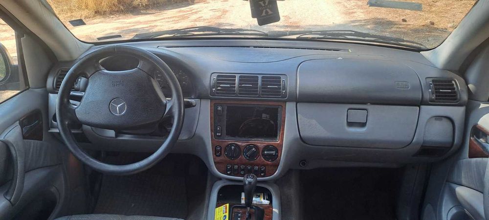 Mercedes ML 270 163К.С