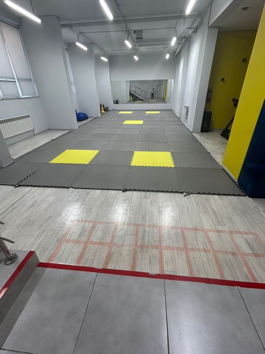 Продам тотами маты желтый серый