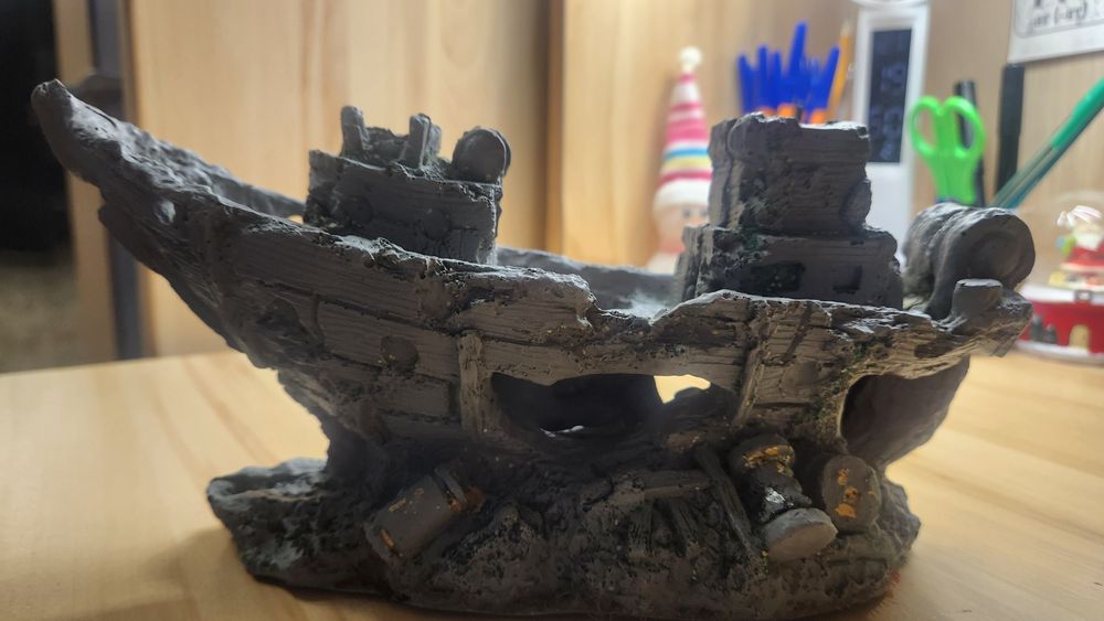 Корабль-грот для аквариума