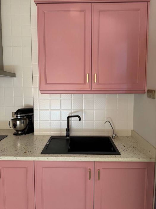 Ошхона учун янги мебель сотилади