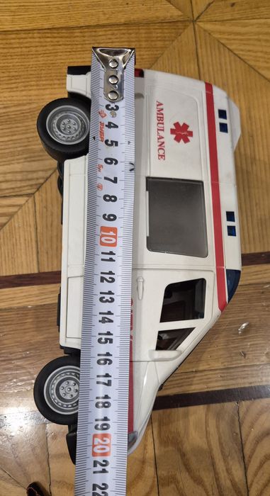 Машинка Скорая Помощь б/у