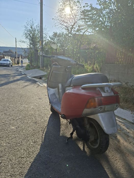 Piaggio Spera 50