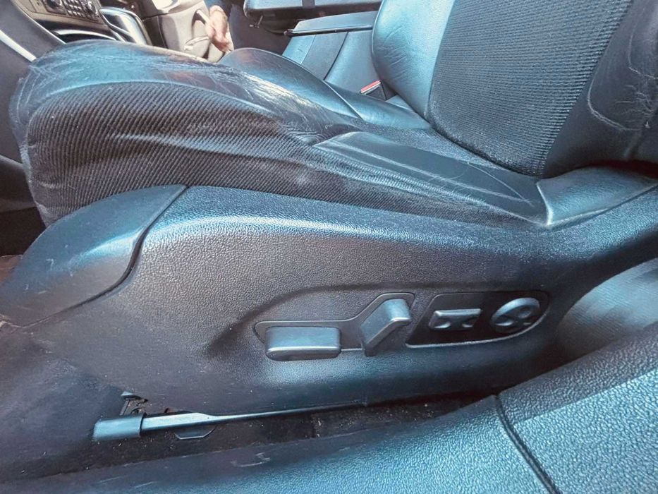 Автамабил Ситроен С5