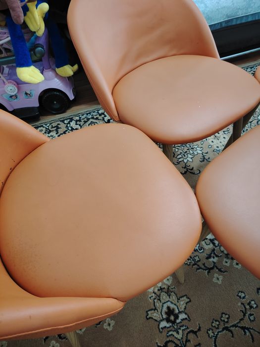 Продам стулья в хорошем состояний