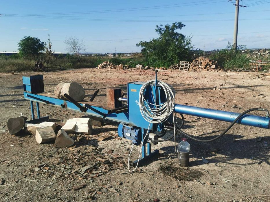 Despicator lemne orizontal – puternic și fiabil