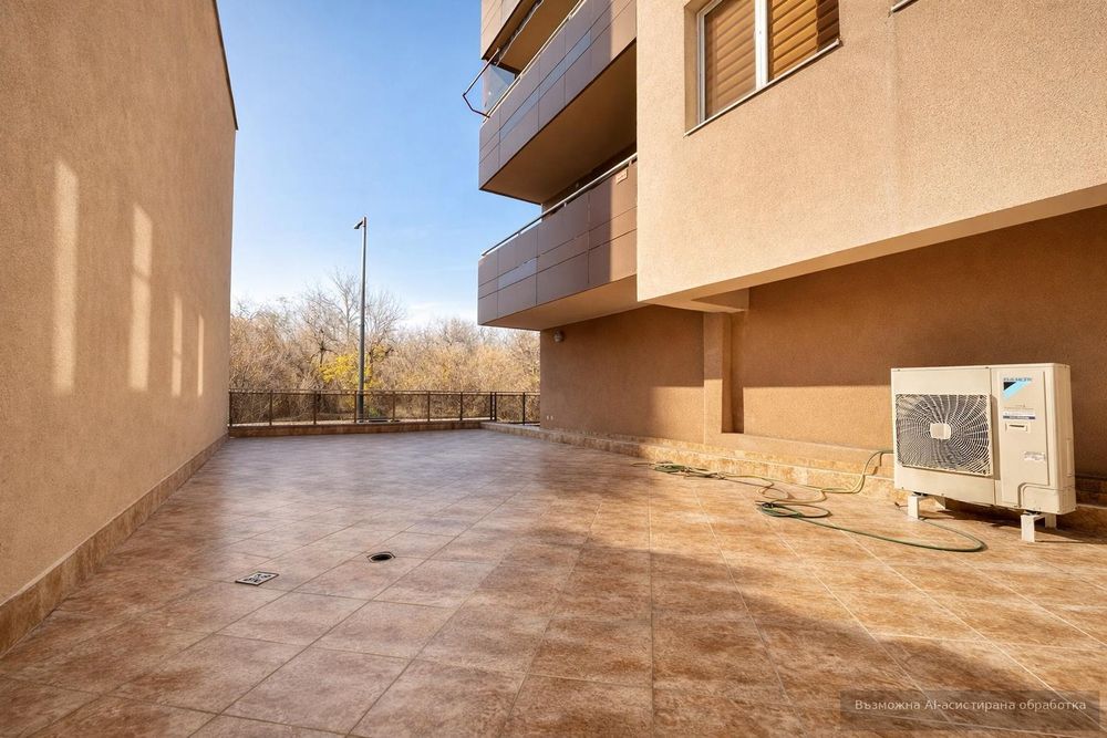 Многостаен апартамент в кв. Христо Смирненски