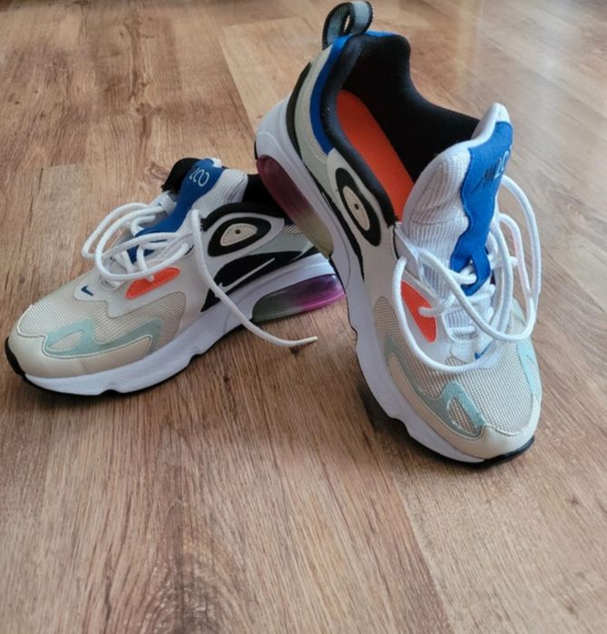 Nike Air Max 200