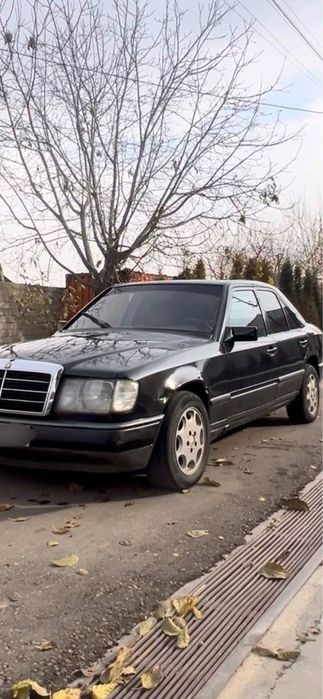 Мерсадес бенс сотилади