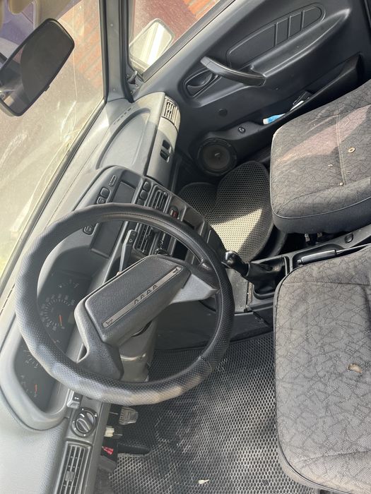 Продам ваз 2114 год 2005