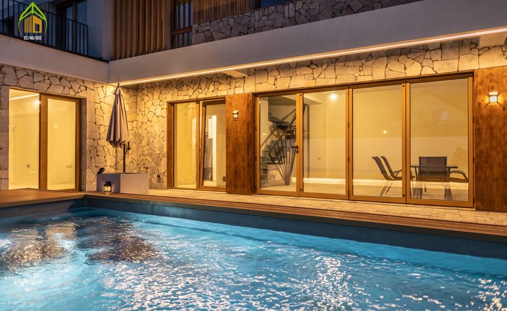 Casa Vila  cu gradina si piscina individuala ,direct Dezvoltator, Pret Promotional