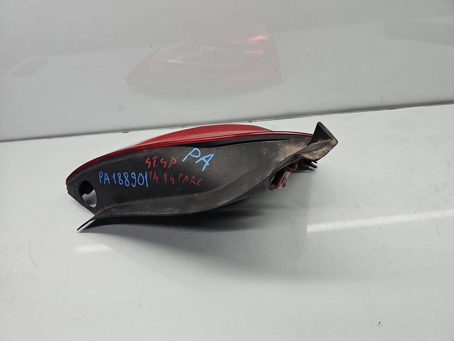 Stop aripa stanga Renault Megane 2 [Fabr 2002-2008] 8200413214