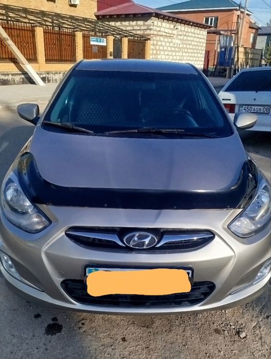 Автомобиль Hyundai