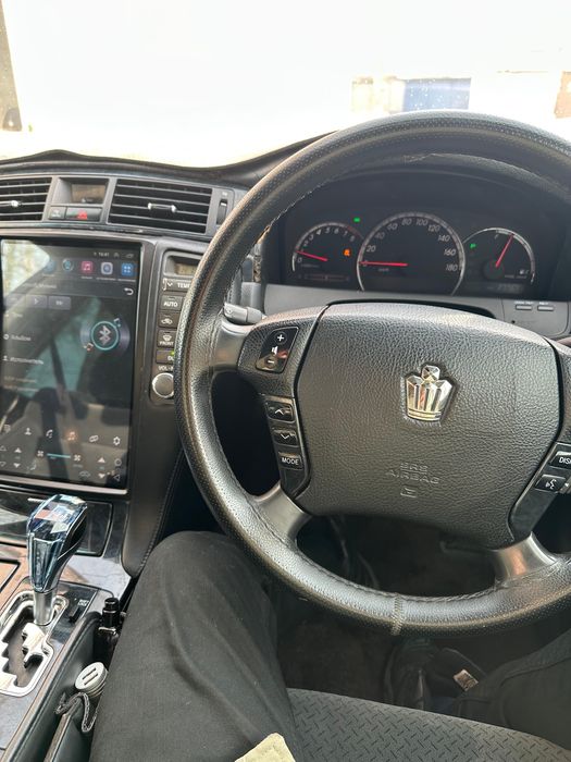 Toyota Crown срочно