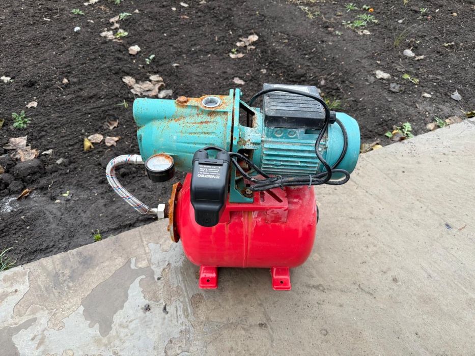 Продам насос водяной