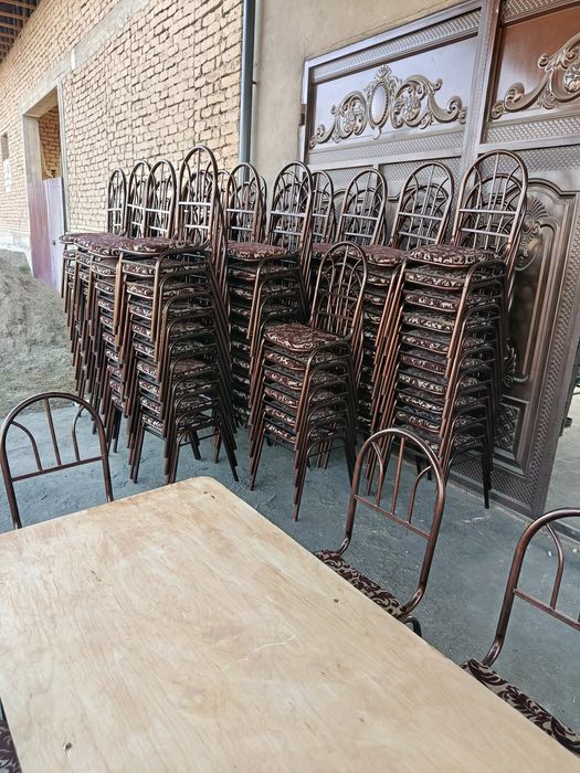 Zakazga stol stul yasaymiz