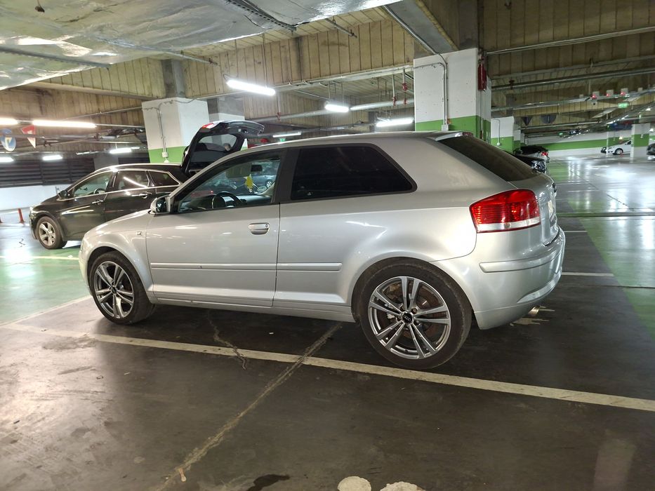Audi a3 coupe  1.6 mpi automat