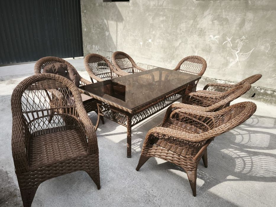 Ratan stol stullar olami