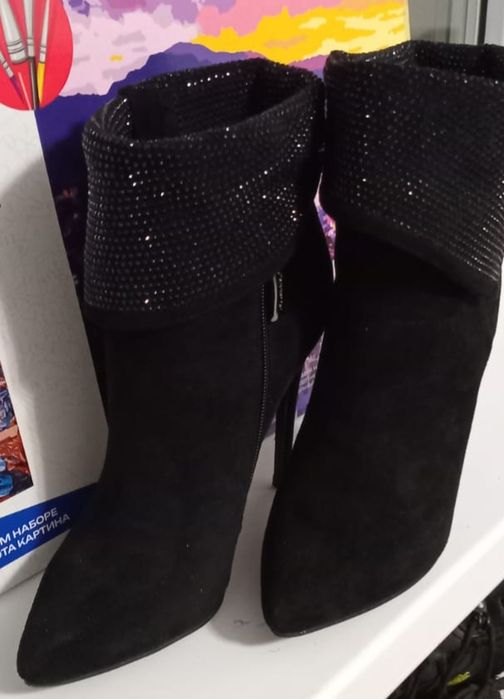 Продам ботильоны 37р
