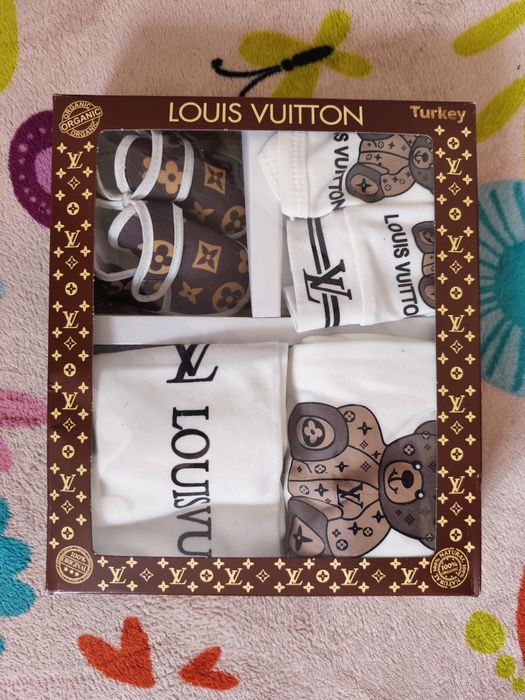 Комплект за бебе -нов