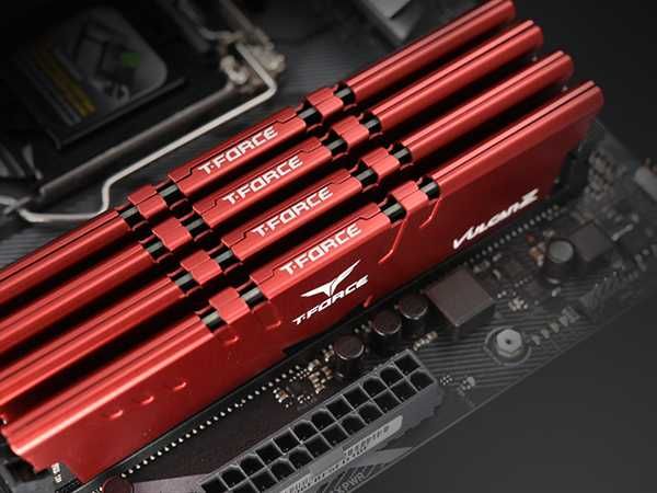 TeamGroup T-Force Vulcan Z 8GB DDR4 3600mhz (2шт=100$)