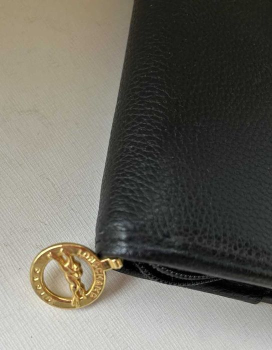 Калъф за дискове на луксозната марка Longchamp, Франция