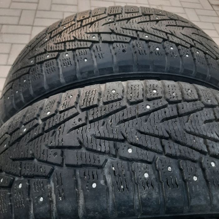 Продам 235 55 r19    2шт