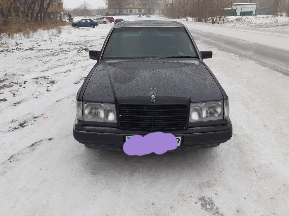 Продам машину мер 124