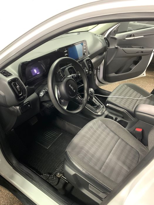 KIA SONET 2024 (2-позиция)