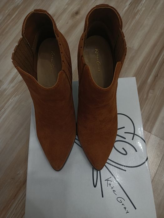 Ghete/Botine din piele întoarsă 40