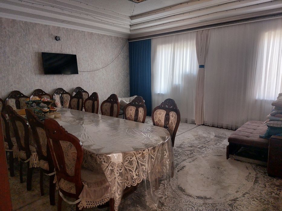 Навоий шахар Галаба шох кучаси йулни усти Ховли ижарага берилади 9 та