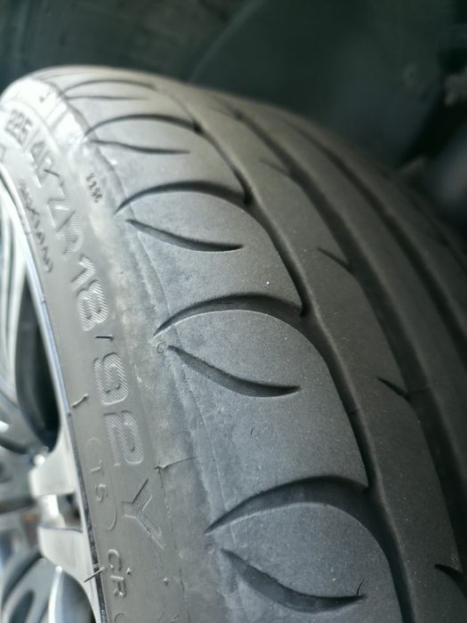 Anvelope vara 92y
