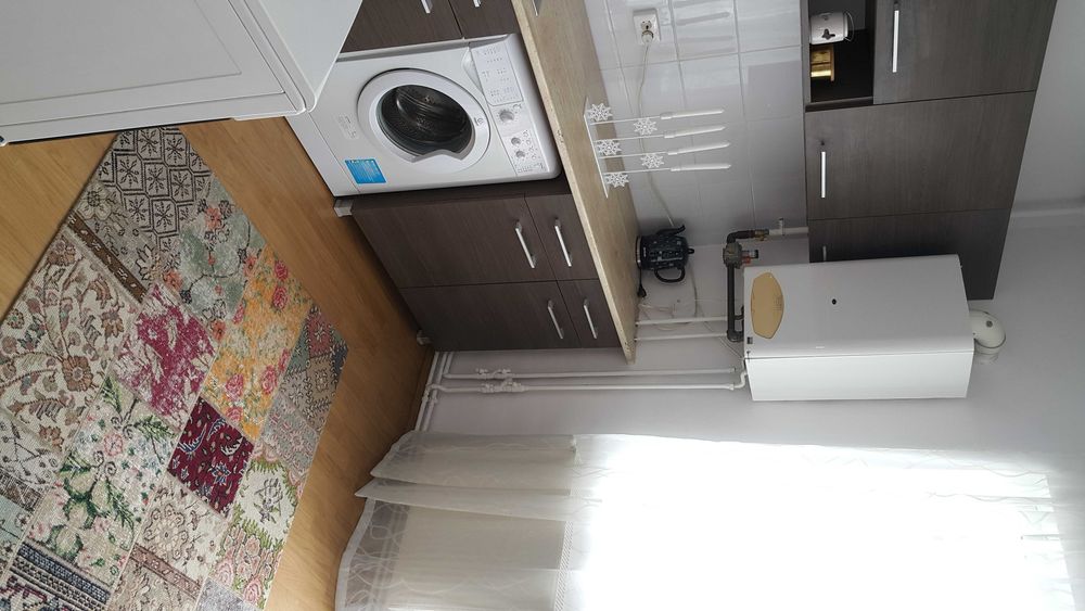 Inchiriez apartament cu o camera langa cladirea Eon