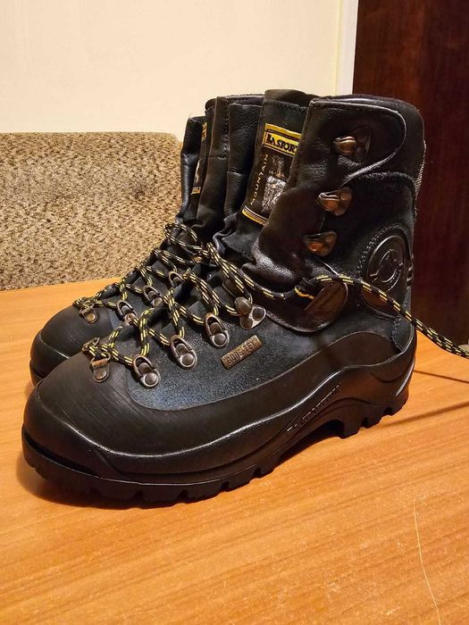 La Sportiva bocanci tehnici de iarnă impecabili - mărimea 40,5