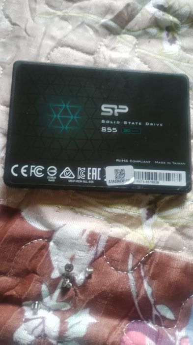 Продам ssd 240gb Adata 2,5 sata