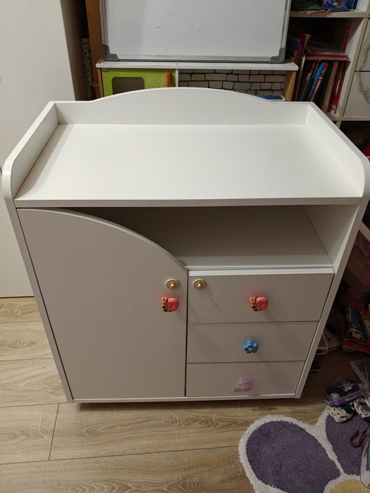 Baby design скрин бял