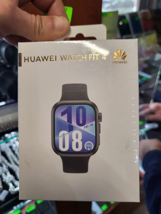 НОВ Смарт часовник Huawei Watch FIT 4