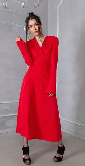 Платье от бренда pentatonica