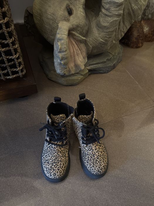 Vand ghete piele eco zara marimea 25 noi