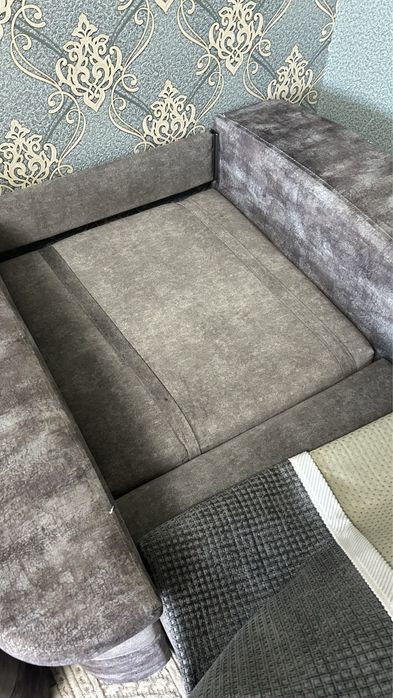 Продам диван +2 кресло