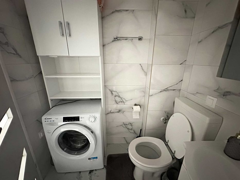 Închiriez apartament 2 camere tip studio etajul 1 zona Apărătorii Patriei