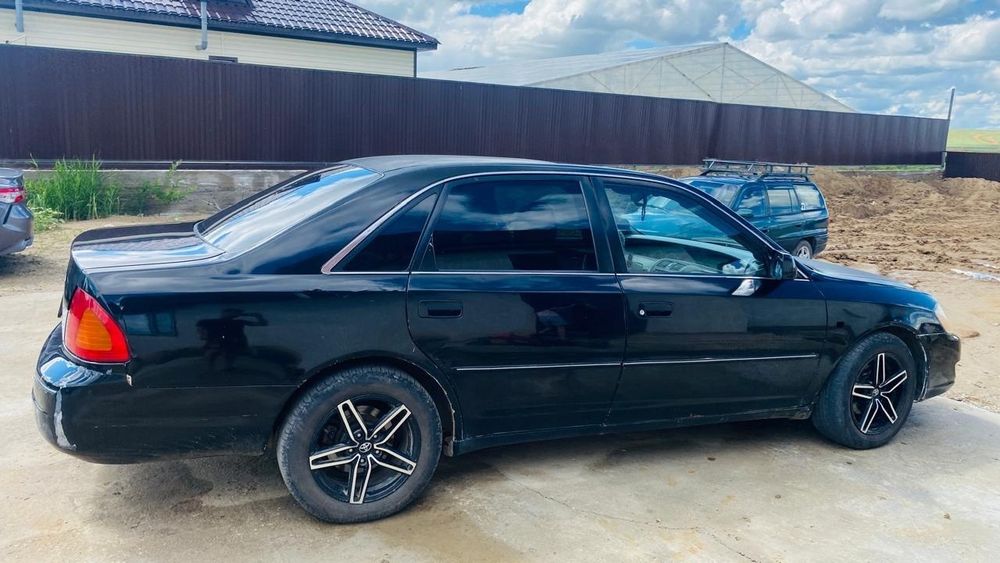 Продам Toyota Avalon