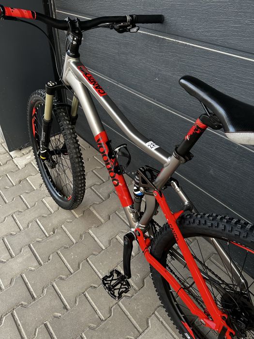 Велосипед / мекица Voodoo Canzo 27.5” M/L 1x9 Хидравлика