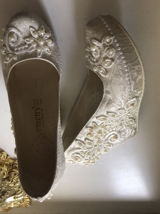 Продам Свадебные туфли