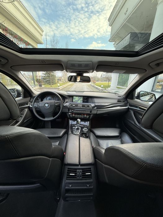 2012 BMW 530d xDrive 258 CP Scaune Seria 7 Tracțiune integrală