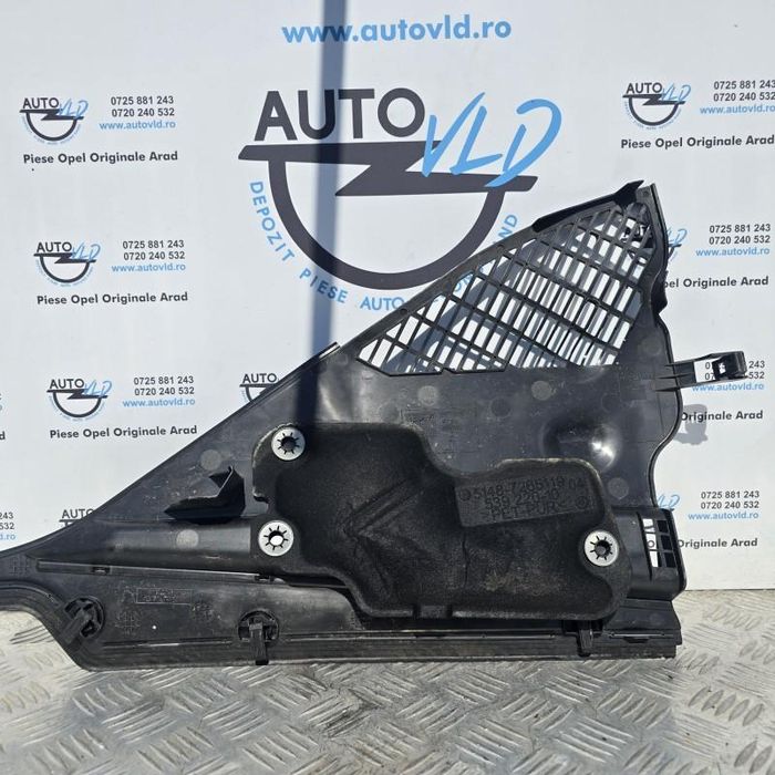 Grila dreapta sub parbriz BMW Seria 1 F20