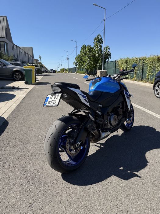 Suzuki GSXS 1000