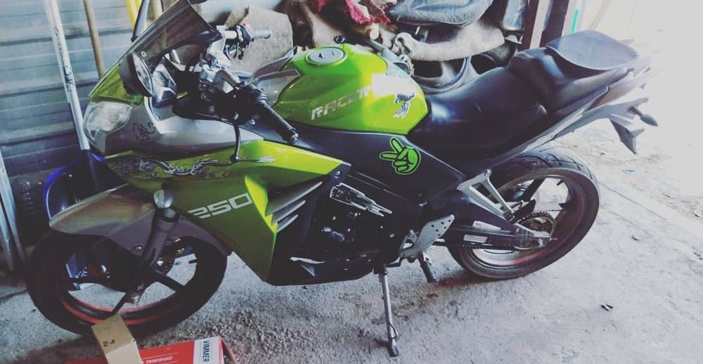 Продам Рейсер скайвей 250 кубов