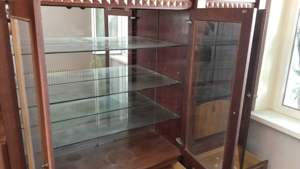 Гарнитур "Стенка" пятисекционная.