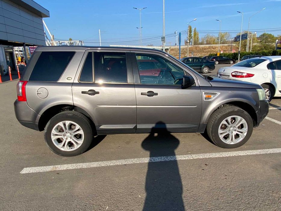 Land Rover Freelander 2008 diesel, 3.900 € — imagine 4